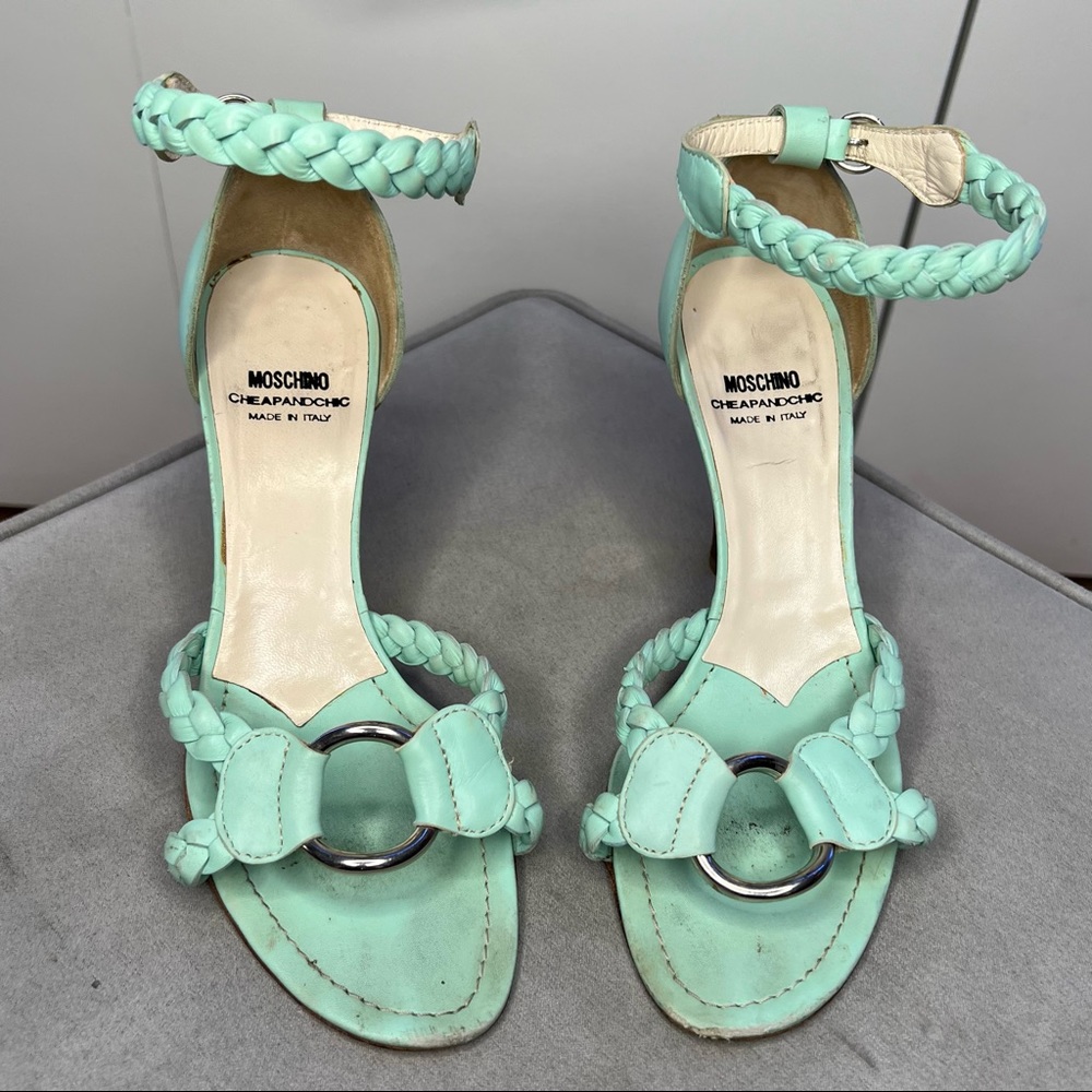 Vintage Moschino Cheap and Chic Made In Italy Blue Braided Leather Pump Heels